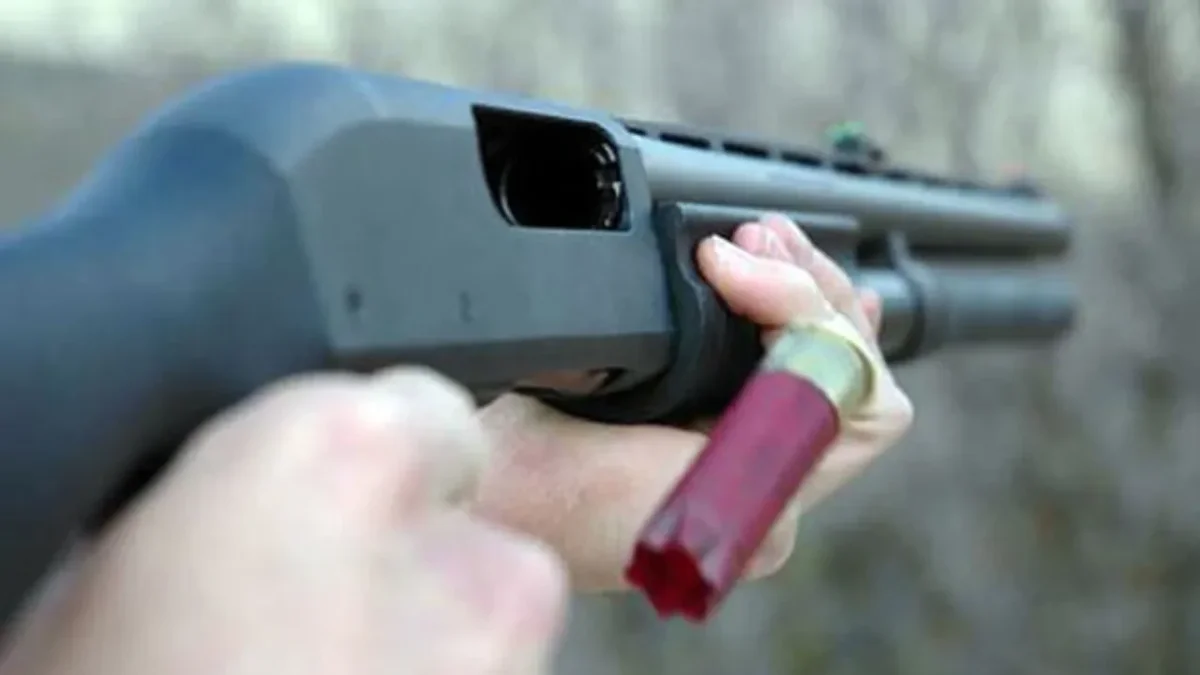 ARKADAŞININ ELİNDEKİ TÜFEK CAN ALDI: 19 YAŞINDAKİ GENÇ HAYATINI KAYBETTİ