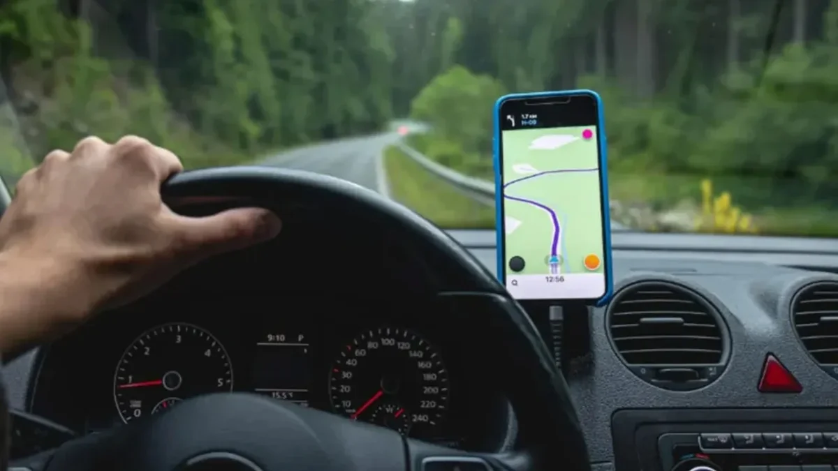 DMM’DEN “ARAÇ İÇİNDE TELEFON TUTUCU YASAKLANDI” İDDİALARINA NET YANIT