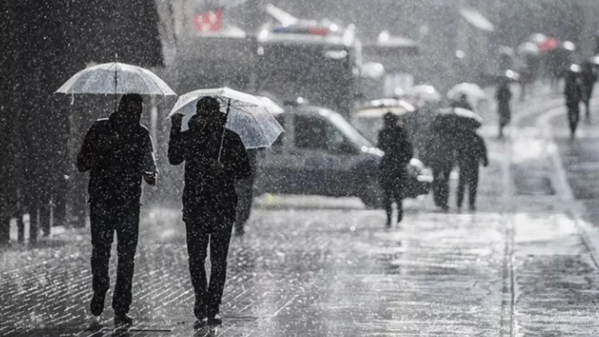 İSTANBUL’DA SEL RİSKİ HARİTASI ÇIKARILDI: EN RİSKLİ İLÇELER BELLİ OLDU