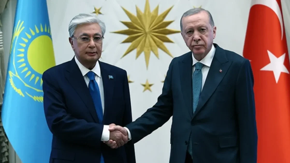 ERDOĞAN VE TOKAYEV TELEFONDA GÖRÜŞTÜ: MASADA KRİTİK BAŞLIKLAR VARDI