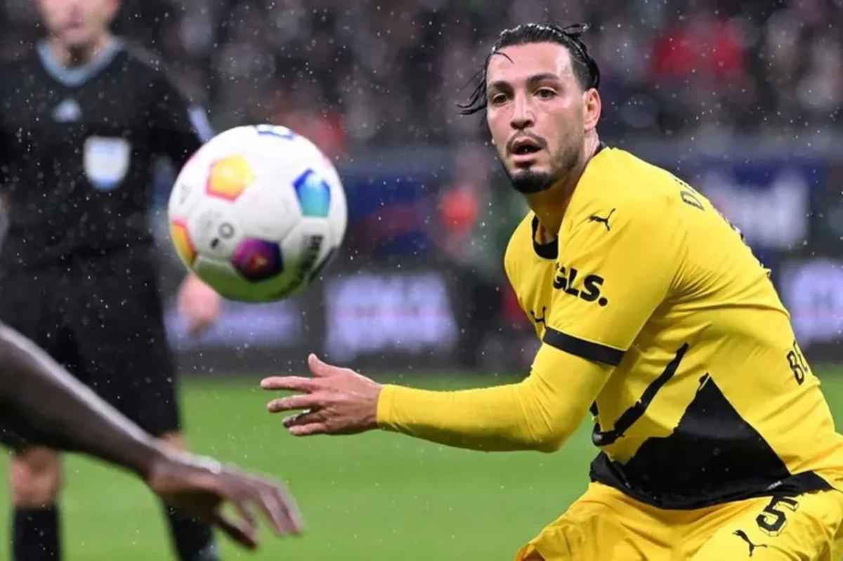 GALATASARAY’DA TRANSFER ATEŞİ YANDI! SOL BEKE CEZAYİRLİ PANZER GELİYOR