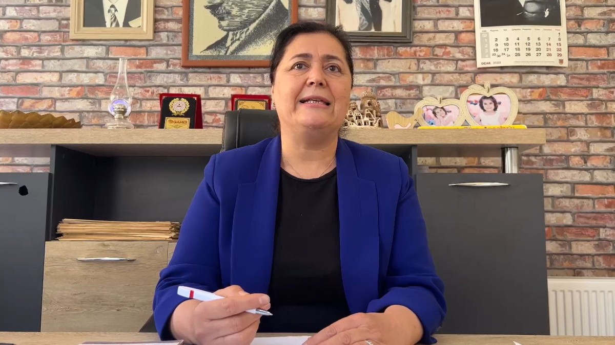 Gazeteci-Yazar Farma Ulubey: ‘Basın özgürlüğü temel haktır, gazetecilik halkın vicdanıdır’