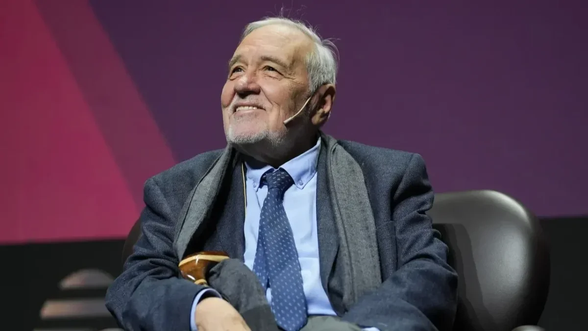 TARİHÇİ PROF. DR. İLBER ORTAYLI SON YOLCULUĞUNA UĞURLANIYOR: CENAZE PROGRAMI VE TRAFİK DÜZENLEMESİ AÇIKLANDI