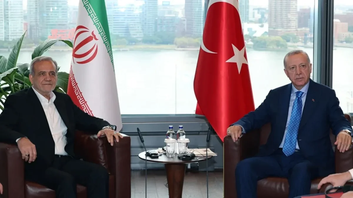 İran Cumhurbaşkanı Pezeşkiyan’dan Erdoğan’a Övgü: “Tutumu Takdire Şayan”