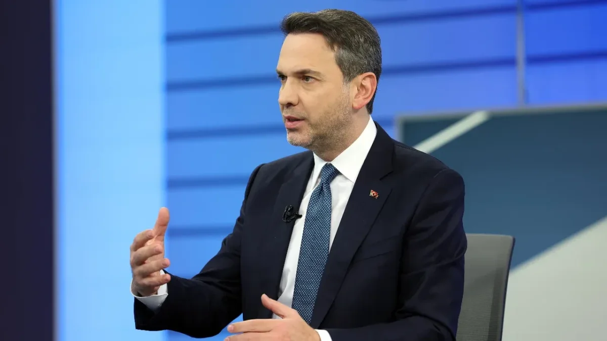 İRAN’DAN TÜRKİYE’YE GAZ AKIŞI KESİLDİ Mİ? BAKAN BAYRAKTAR NET KONUŞTU