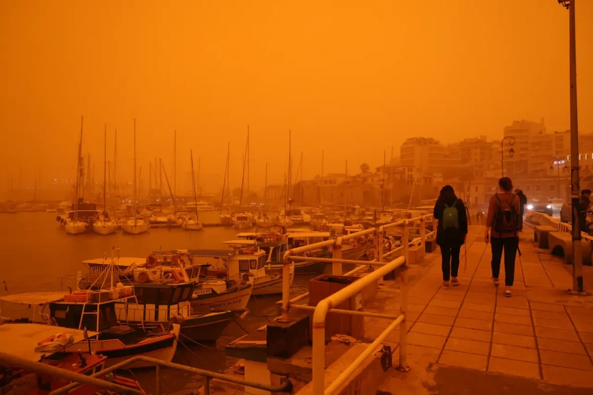 İSTANBUL’A ÇÖL TOZU DALGASI! UZMANLARDAN KRİTİK UYARI: HAVA KALİTESİ DÜŞECEK