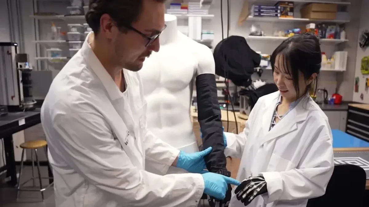 KANSER TEDAVİSİNDE DEVRİM: TELEFON BOYUTUNDA GİYİLEBİLİR CİHAZ GELİŞTİRİLDİ