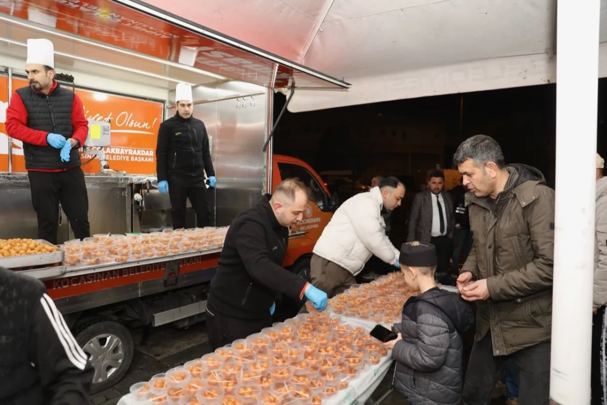 Kocasinan Belediyesi’nden Ramazan Boyunca Camilerde Tatlı İkramı